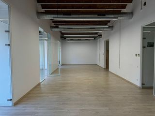 Oficina en alquiler en La Dreta de l'Eixample en Barcelona