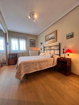 Piso en alquiler en El Coto en Gijón