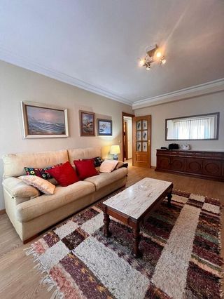 Piso en alquiler en El Coto en Gijón