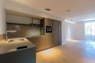 Piso en alquiler en Almagro en Madrid