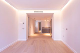 Piso en alquiler en Almagro en Madrid