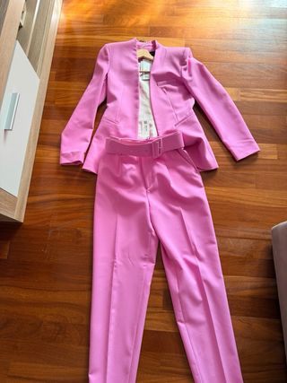 Tailleur Zara Giacca + Pantalone Rosa