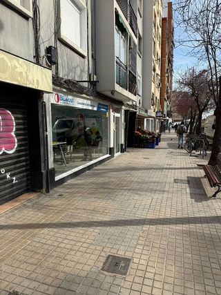 Local comercial en alquiler en Torrefiel en Valencia