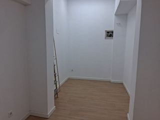 Local comercial en alquiler en Centro en Gijón