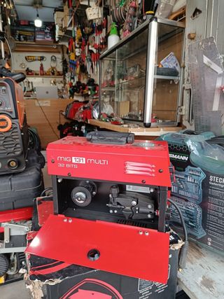 Soldadora Inverter MIG 131 MULTI