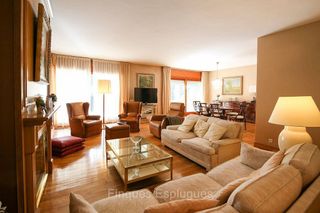 Chalet en alquiler en Ciutat Diagonal - La Miranda - La Mallola en Esplugues de Llobregat