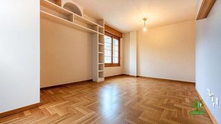 Piso en alquiler en Viesques en Gijón