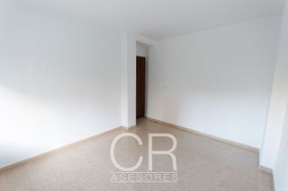 Local comercial en alquiler en Barrio de Zaidín en Granada