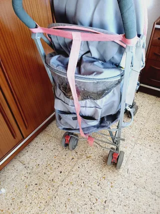 Carro Maclaren para niña