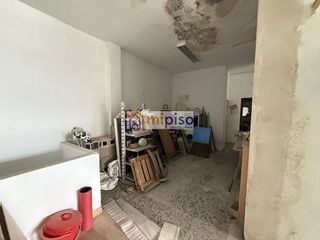 Local comercial en venta en Juan de la Cierva en Getafe
