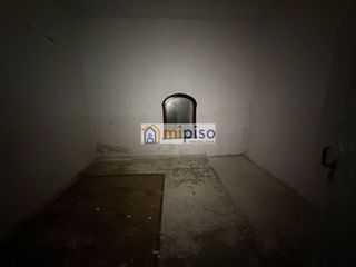Local comercial en venta en Juan de la Cierva en Getafe