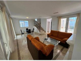 Casa en alquiler en Los Naranjos - Las Brisas en Marbella