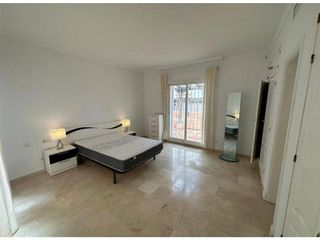 Casa en alquiler en Los Naranjos - Las Brisas en Marbella