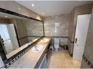 Casa en alquiler en Los Naranjos - Las Brisas en Marbella