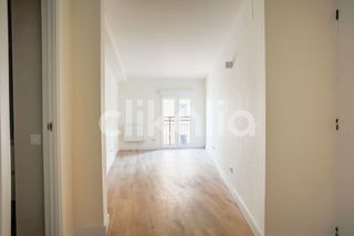 Piso en alquiler en Puerta bonita en Madrid