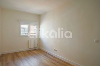 Piso en alquiler en Puerta bonita en Madrid