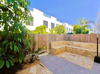 Piso en venta en Santiago de la Ribera en San Javier