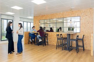 Oficina en alquiler en Castillejos en Madrid