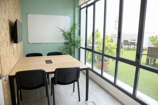 Oficina en alquiler en Castillejos en Madrid