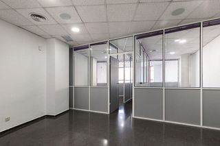 Oficina en alquiler en Patraix en Valencia