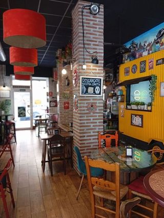 Local comercial en alquiler en Ensanche Centro - Puerto en Málaga