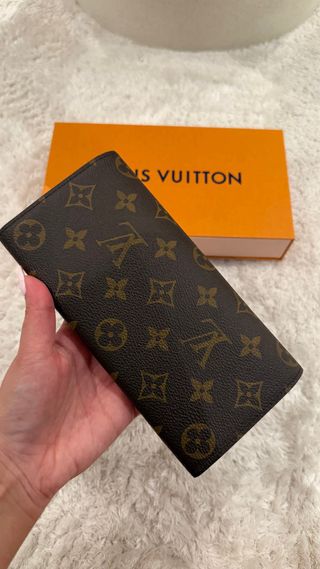 Monedero Louis Vuitton Emilie Nuevo