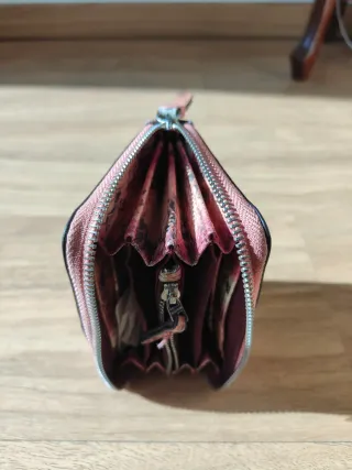 Monedero Parfois Completo