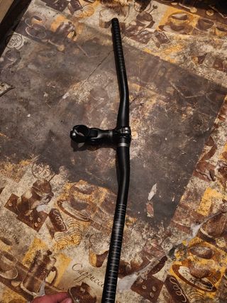 Manillar y potencia MTB negro