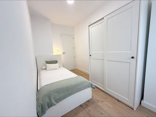 Piso en alquiler en Pajaritos - Plaza de Toros en Granada