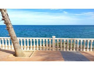 Chalet en alquiler en Torre de la Horadada en Pilar de la Horadada