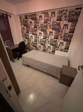 Piso en alquiler en El Juncal - Av. de la Paz en Sevilla