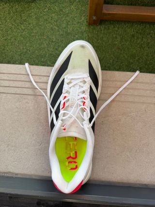 Zapatillas Adidas Running Blancas y Rojas