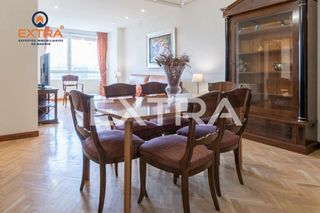 Piso en alquiler en Cuatro Caminos en Madrid