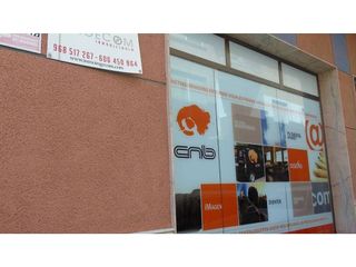 Local comercial en alquiler en Los Dolores en Cartagena