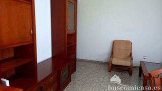 Piso en alquiler en Linares