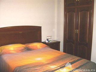 Piso en alquiler en Linares