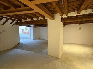 Local comercial en alquiler en Campdevanol