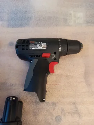 Taladro Wurth 12V con cargador y batería