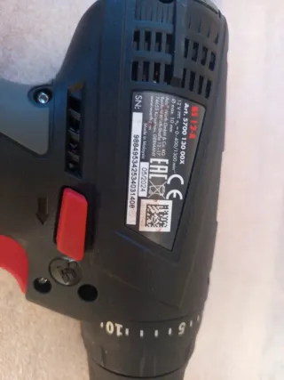 Taladro Wurth 12V con cargador y batería