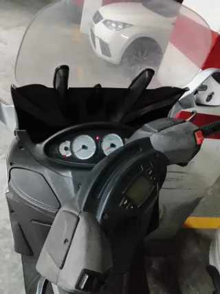 Piaggio X9 Evolution 250cc Plata