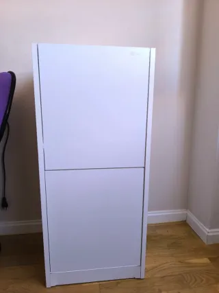 Tabla de planchar con mueble y almacenaje