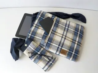 Set Fundas Chromebook, Tablet o Libro y Gafas