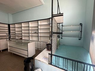 Local comercial en alquiler en Centro en Ourense