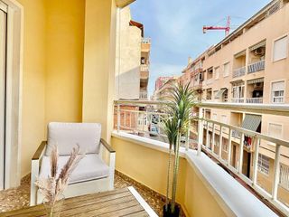 Piso en venta en Playa de los Locos en Torrevieja