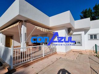 Chalet en alquiler en Perleta - Maitino en Elche