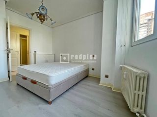 Piso en alquiler en Costillares en Madrid