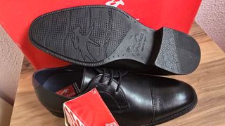 Zapatos Fluchos Negros Talla 39