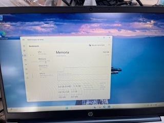 HP 17 Ryzen 7 7730U 16GB RAM SSD 17.3