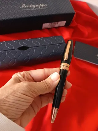 Bolígrafo Montegrappa prestigiosa casa Italiana
