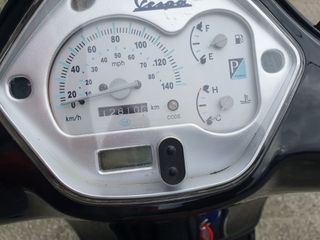 Vespa GTS 125 08' 12.000 km
